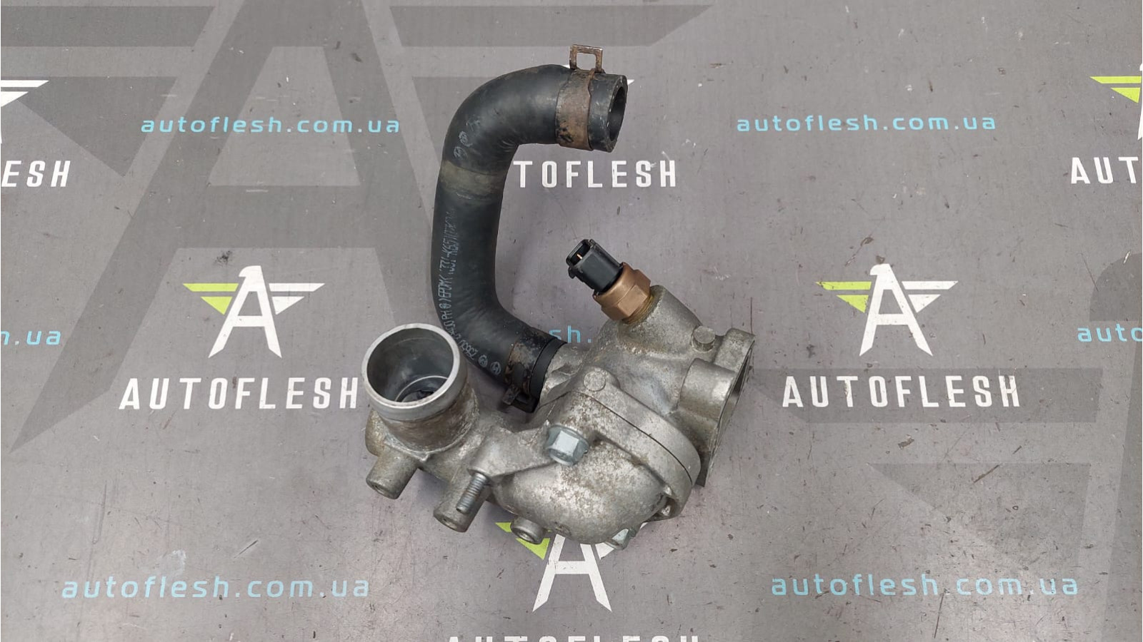 Дроссельная заслонка 11717804384, 11717791481 BMW 1er 3er 5er 6er 7er X3 X5 X6 БМВ бу
